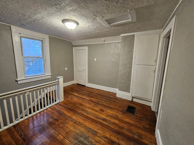 811 E 29th St unit 813, Anderson, IN 46016 - photo 6