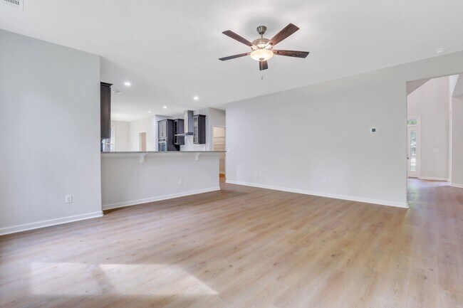 128 Chalk Farm Way unit 36497622, Bloomingdale, GA 31302 - photo 7