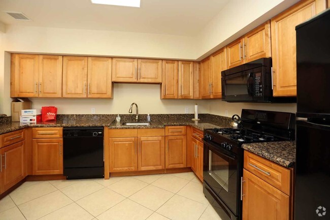 Tall Oaks Apartment Homes 3515 Leslie Way Laurel MD Homes com Tall Oaks Apartment Homes 3515 Leslie Way Laurel MD Homes com