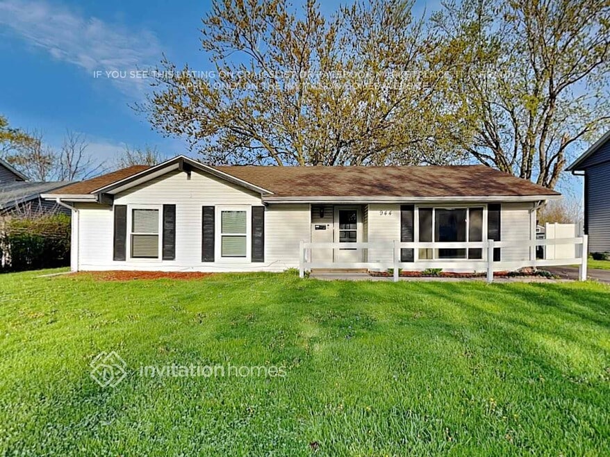 944 Purdue Ln, Matteson, IL 60443 - photo 1