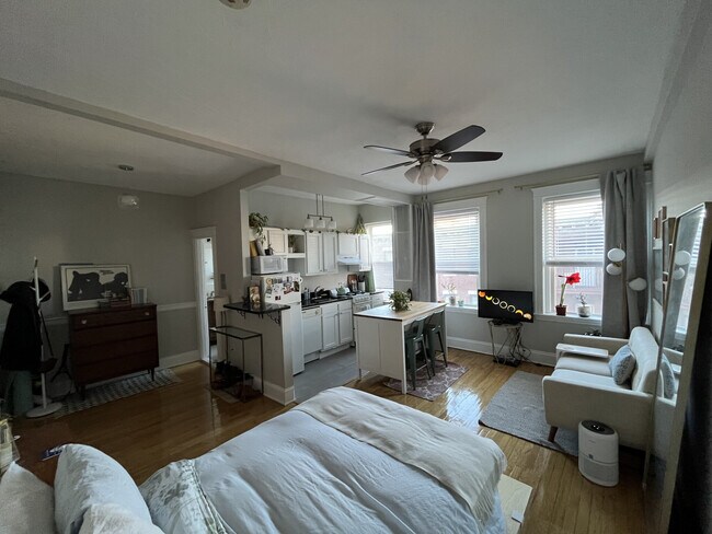 1185 Commonwealth Ave unit 15, Allston, MA 02134 - photo 7