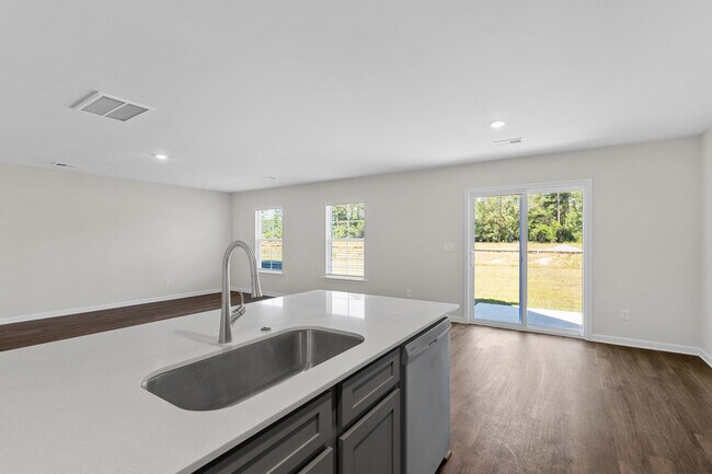 130 Citation St unit 36447348, Red Bank, SC 29073 - photo 7