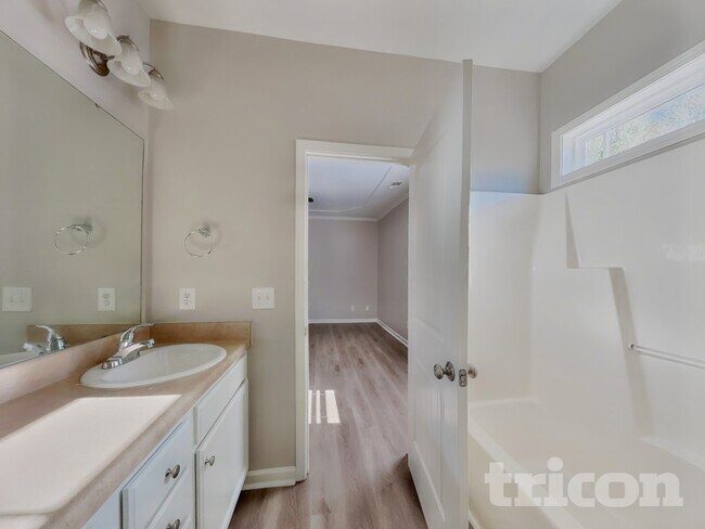 175 Gray Ghost St, Benson, NC 27504 - photo 7