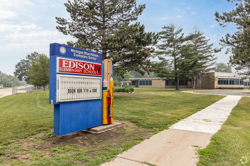 Edison Elementary School signage in the city of Westland.