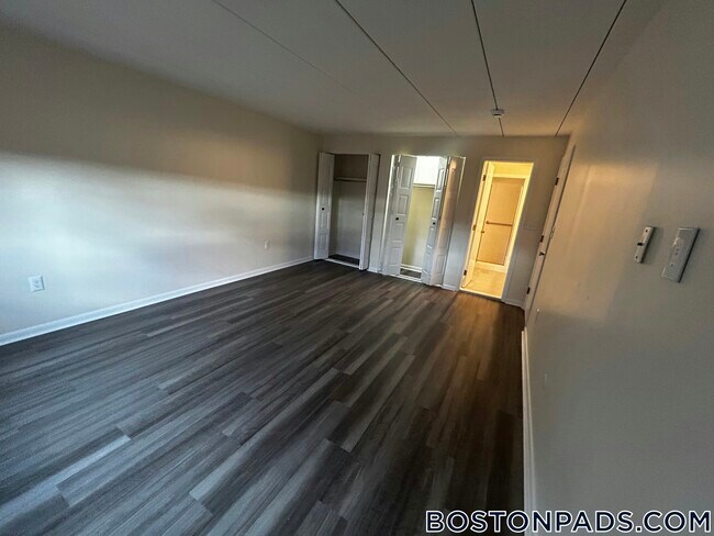 51 Hill Rd unit 206, Belmont, MA 02478 - photo 7