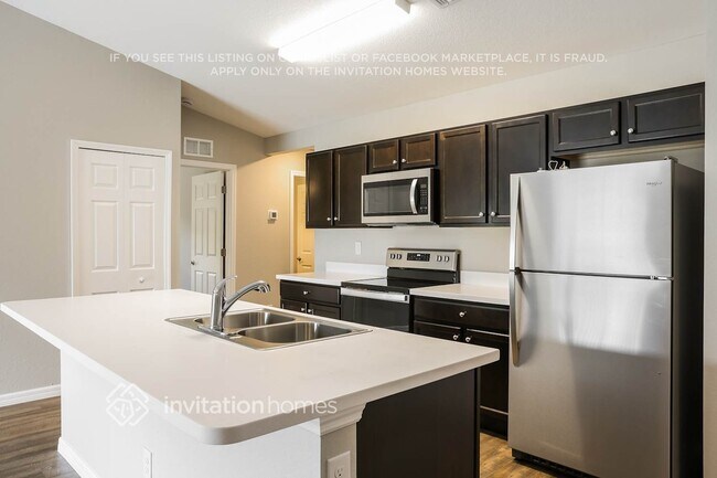 1640 Yahner St SE, Palm Bay, FL 32909 - photo 5