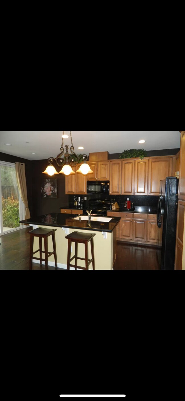 1203 Ferry Cir Unit 1203, Folsom, CA 95630