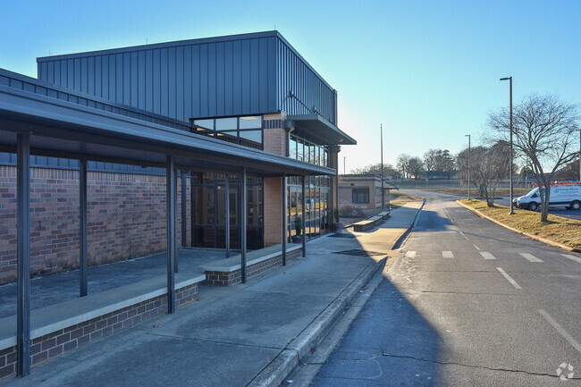 West End Elementary School 6