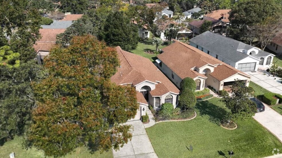 11415 Kingstree Ct, Spring Hill, FL 34609 - photo 2