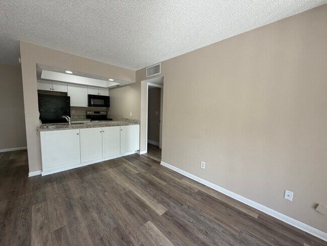 766 NW Fork Rd unit 766, Stuart, FL 34994 - photo 4