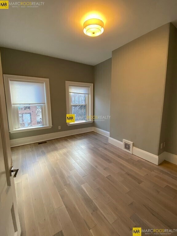 4 Wigglesworth St unit 2, Roxbury Crossing, MA 02120 - photo 3