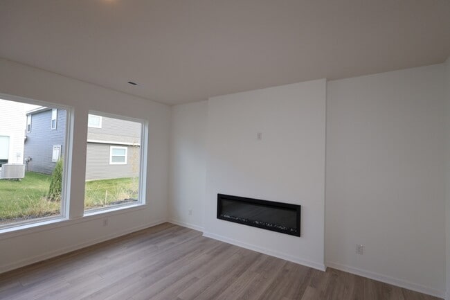 1139 151st St W, Rosemount, MN 55068 - photo 3