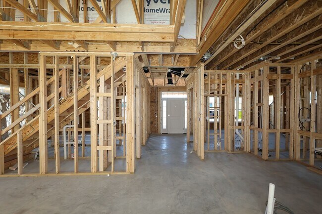 6952 Corsican Loop N, Hilliard, OH 43026 - photo 5