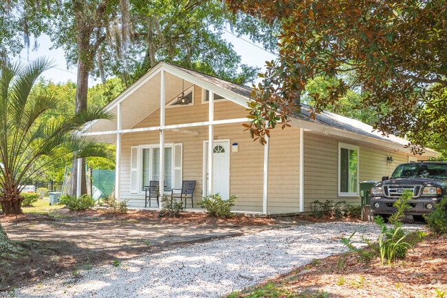Sunset Park has smaller contemporary homes on shaded lots.