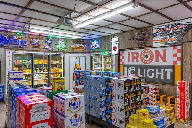 La Mantia's is a local Bolivar beer distributor also known as 