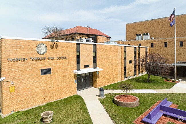 Thornton Township High School Is Part of Harvey School District 152