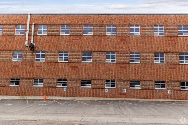 Billings Senior High School is located in Billings.