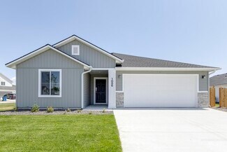 36 S Lancaster Dr, Nampa, ID 83651