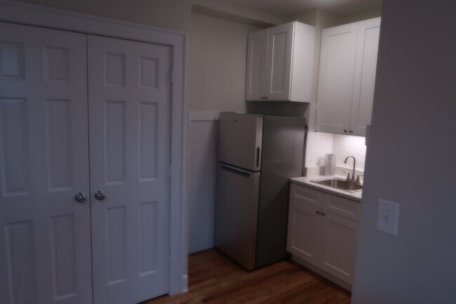 4526 N Sheridan Rd unit 312, Chicago, IL 60640 - photo 7