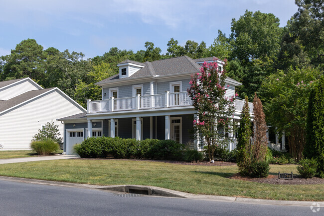 Glen Riddle offers a variety of home styles.