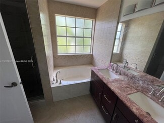 11224 SW 59th Place, Cooper City, FL 33330