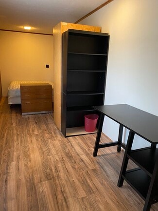 5 Bayley Ave, Plymouth, NH 03264