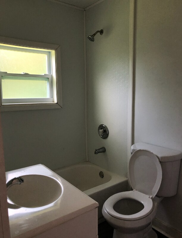 3318 Thomas St, Fort Myers, FL 33916 - photo 6