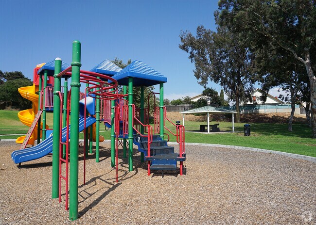 Los Ninos Park has an engaging playground for children in the Castle Park neighborhood.