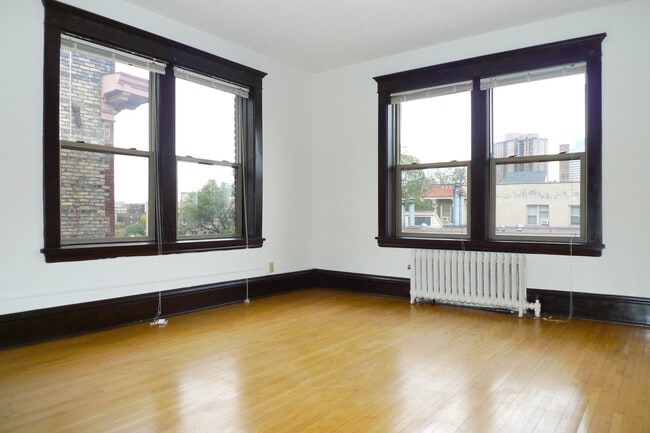 130 E 18th St #202 $1460