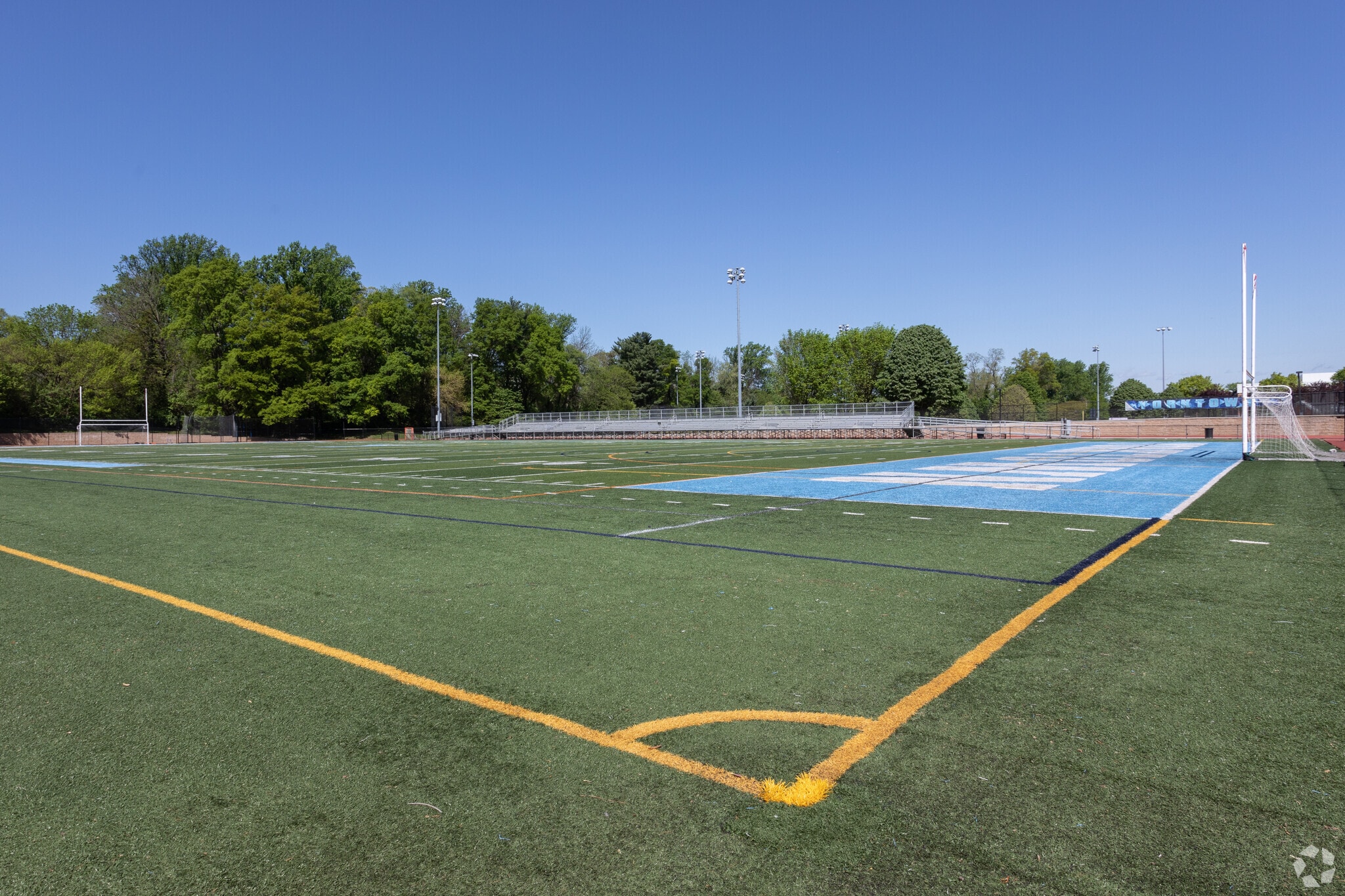 For all of your sporting needs come enjoy Greenbrier Park in Yorktown.