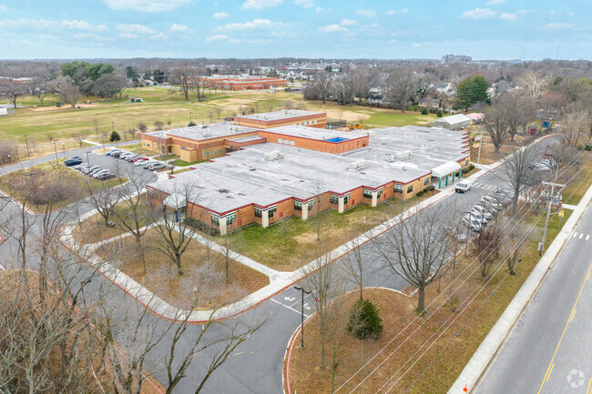 Phoenix Academy in Annapolis shapes the leaders of tomorrow.