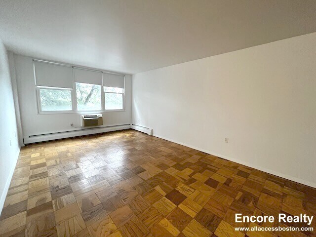 205 Walden St unit B, Cambridge, MA 02140 - photo 5