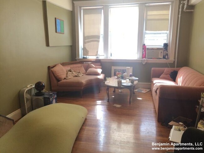 7 Lothian Rd unit 122 Dustin St., 15,, Brighton, MA 02135 - photo 2