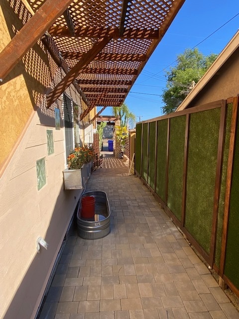 4784 Mount Almagosa Dr unit large studio loft, San Diego, CA 92111 - photo 6