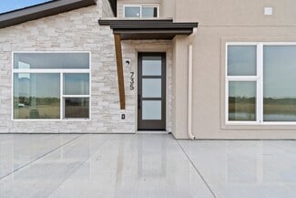 735 S Calhoun Ln, Star, ID 83669