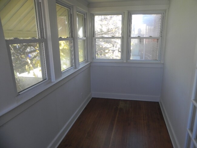 186 Grasmere Ave unit 3, Fairfield, CT 06824 - photo 6