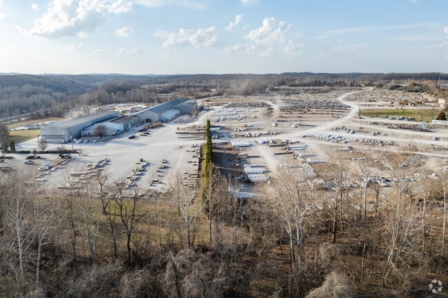 The historic limestone quarries of Bedford have supplied stone to famous sites across America.