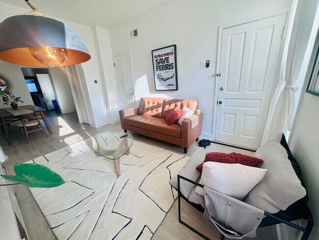 2014 N Oakley Ave unit 1, Chicago, IL 60647 - photo 7