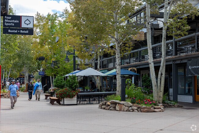 Snowmass Mall offers local shopping and dining with scenic mountain views.