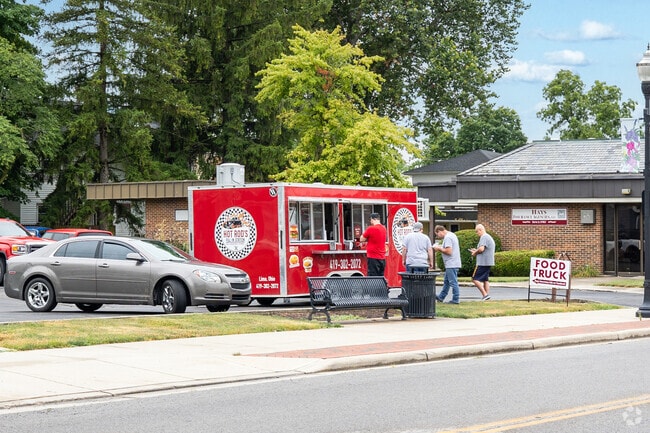 There are plenty of food trucks that pop up for lunch hours in downtown Ada.