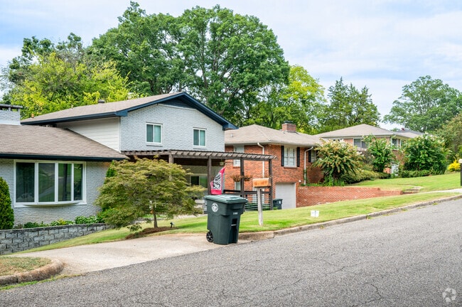 Split level homes are sprinkled in the Crestwood South neighborhood.