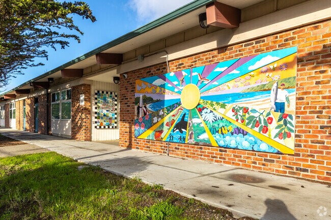 A beautiful mural welcomes you at Cabrillo Elementary School.
