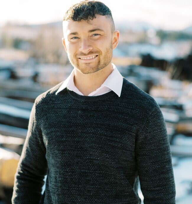 Agent Photo