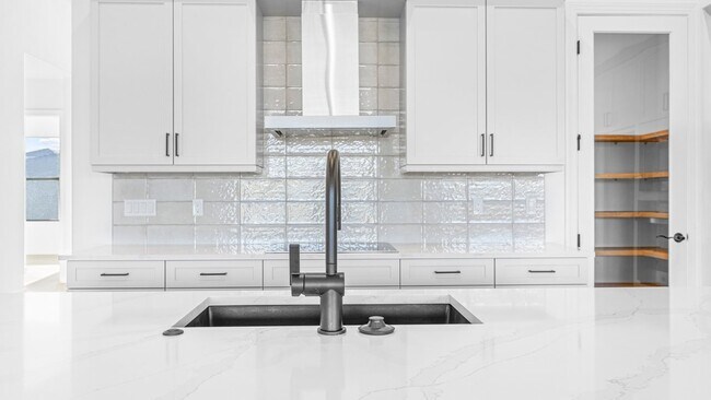 12631 SW Lunata Way, Port St. Lucie, FL 34987 - photo 4