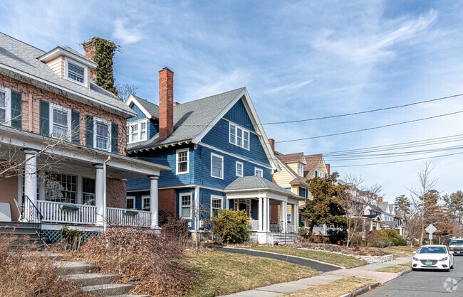 The West End is a historic neighborhood located in Hartford, Connecticut.