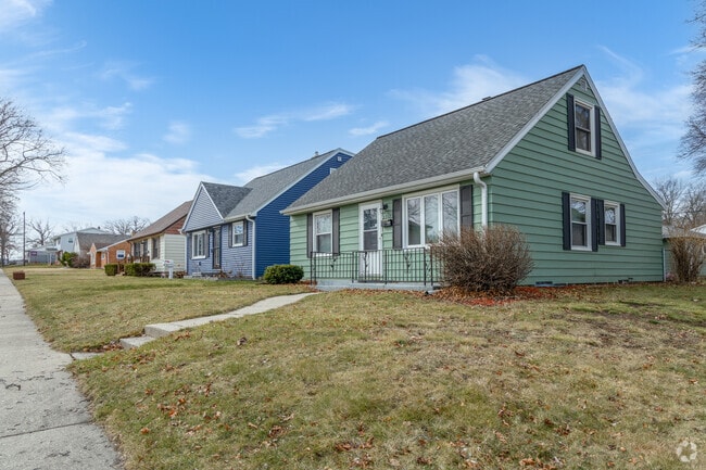 A stunning row of homes in the Fairview neighborhood.
