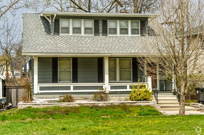 Cape Cod homes dot the landscape of South Shore-Bridge Street.