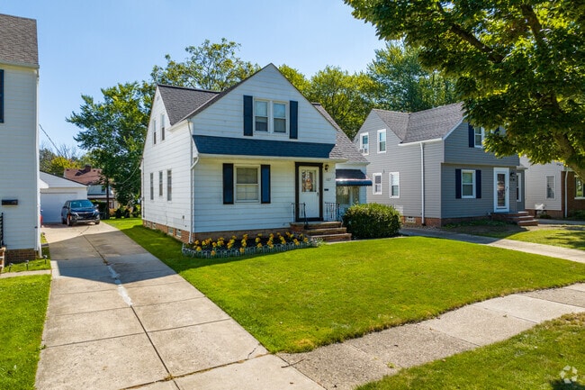 South Euclid's beautifully preserved colonial residences evoke a step back in time.