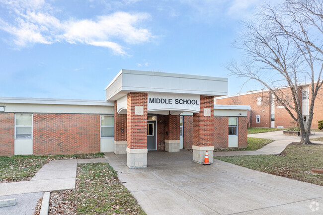 Ida Cannon Middle School is home to over 200 students in grades 5-8.