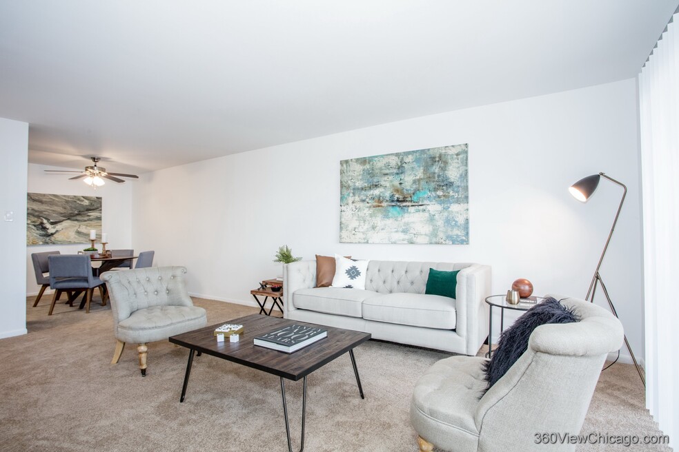One Bedroom Livingroom